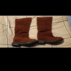 Never worn Admlis light brown suede boots size 7